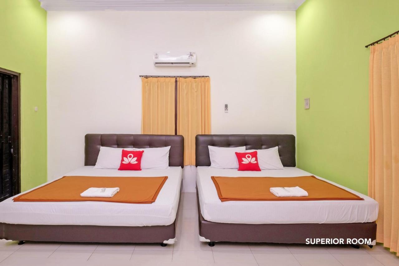 Zen Rooms B Walk Batu Malang Eksteriør bilde